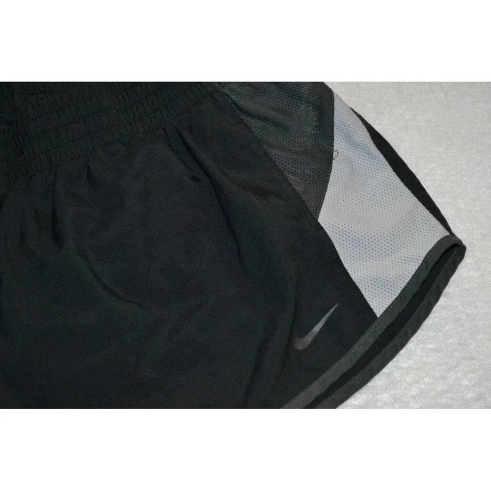 Nike Lined Running Shorts Women Large Black Dri-Fit Mesh Side Panels 2